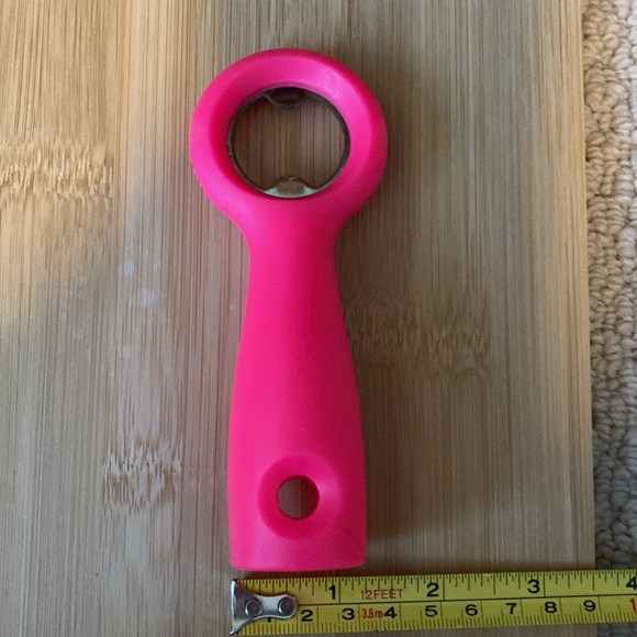 Qualy Design 67 Bottle Openers pink, orange, green, blue, and black New in box - Picture 11 of 13